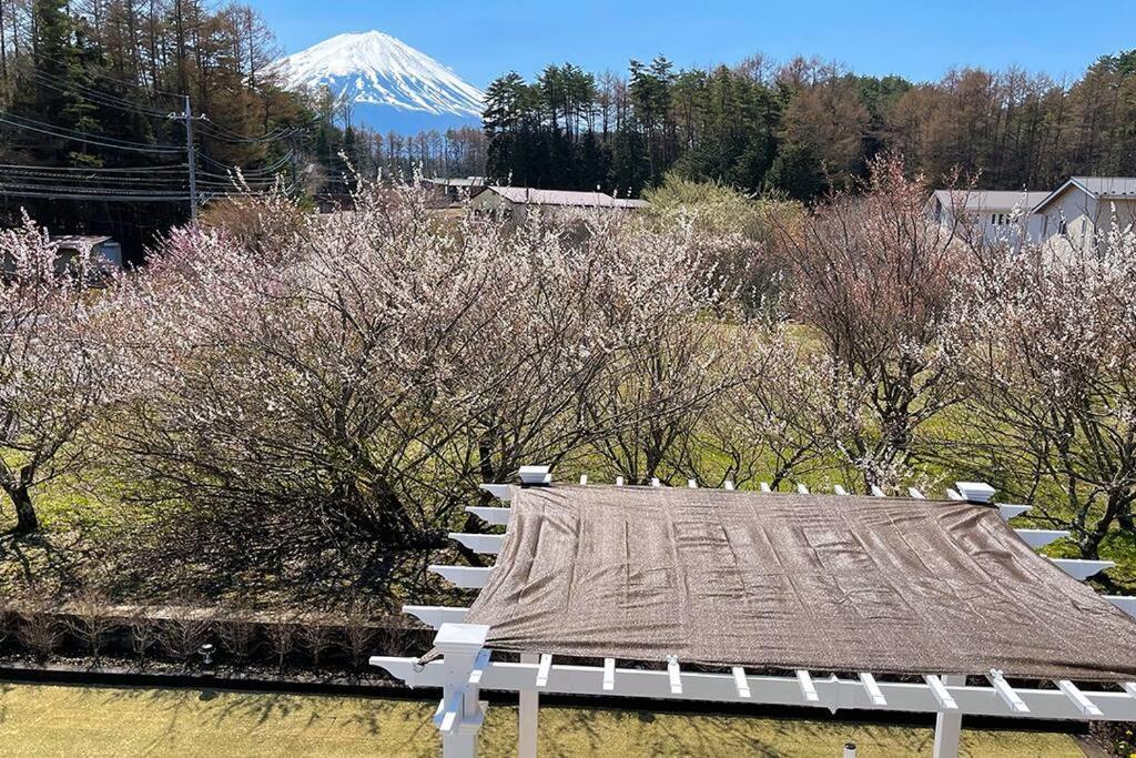 Mt. Fuji Kokoワンちゃんokの新築貸別荘 Fujikawaguchiko Exteriör bild